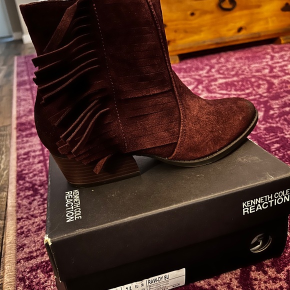 Kenneth Cole Raw-dy purple/burgundy suede fringe boot - Picture 3 of 5